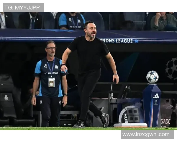 足总杯精彩对决国米逆转皇马引发全场热议与讨论